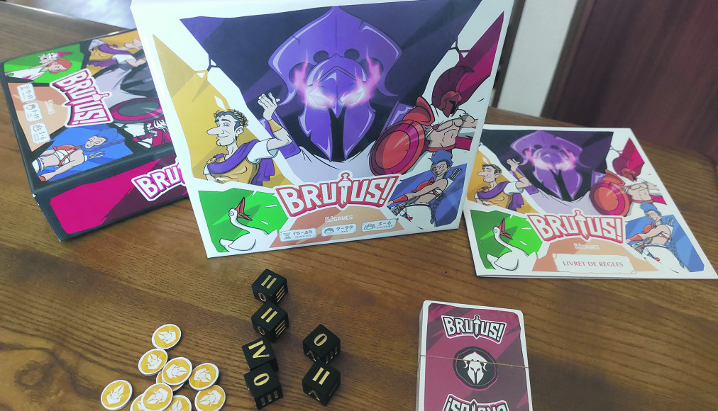 Oldgames s’est spécialisé dans la remise au goût du jour et la sophistication de « vieux » jeux (tarot, bataille, etc.). Ici, sa dernière création, «Brutus!», qui voit s’affronter des maisons de gladiateurs. Oldgames s’est spécialisé dans la remise au goût du jour et la sophistication de « vieux » jeux (tarot, bataille, etc.). Ici, sa dernière création, «Brutus!», qui voit s’affronter des maisons de gladiateurs. / DR
