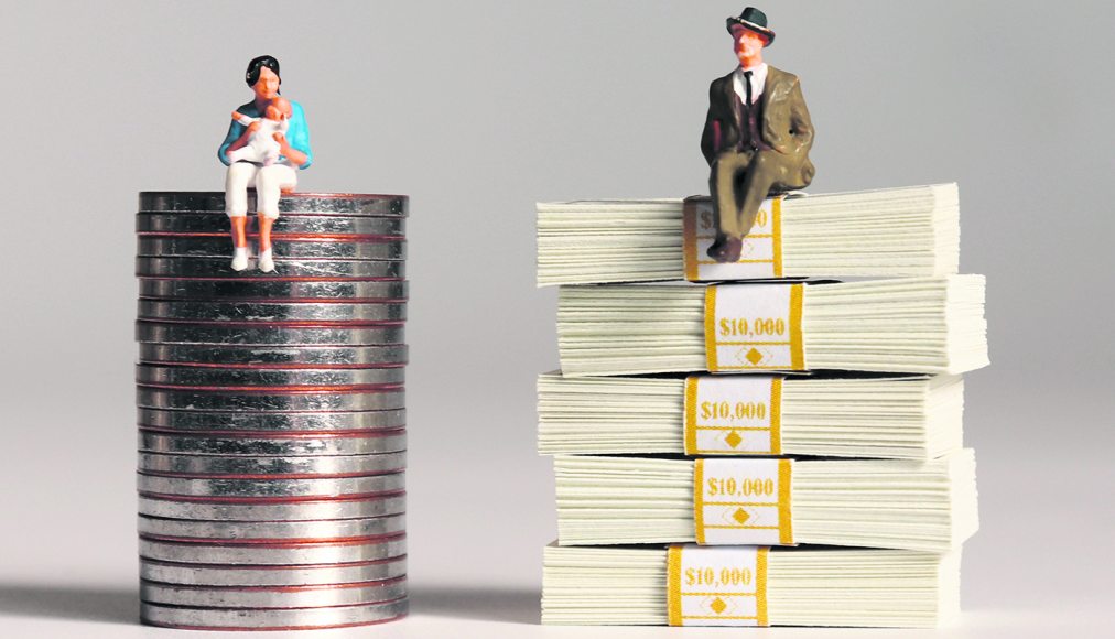 Sans bas de laine, une grande partie des femmes suisses peinent à joindre les deux bouts une fois arrivées à la retraite, si elles ne sont pas soutenues par un conjoint. Sans bas de laine, une grande partie des femmes suisses peinent à joindre les deux bouts une fois arrivées à la retraite, si elles ne sont pas soutenues par un conjoint. / © istock.com