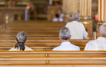 Tombés jeudi 30 janvier, les derniers chiffres de l’Office fédéral des statistiques révèlent une Suisse toujours moins religieuse. / IStock